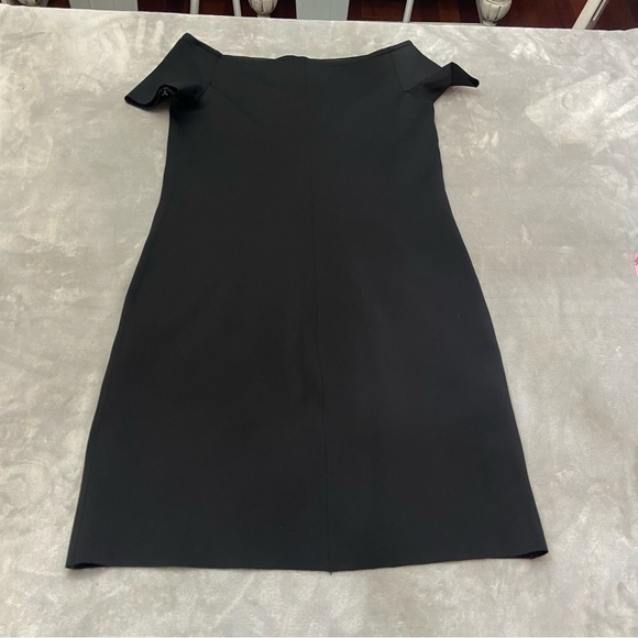 New! Helmut Lang Black Neoprene Off Shoulder Dress 21744 - Picture 3 of 11